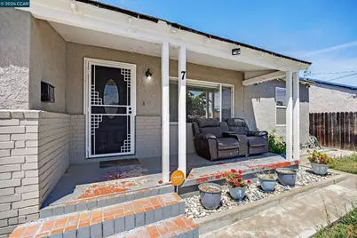 7 Lawrence Ave, Antioch, CA 94509 - Photo 4