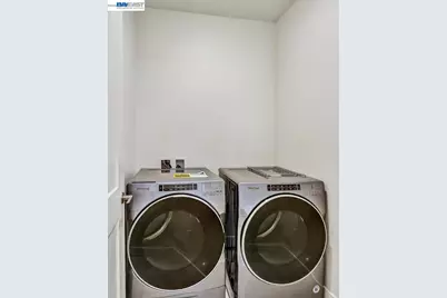1749 Kilowatt Way #302, Fremont, CA 94539 - Photo 32