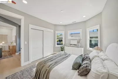 1009 Addison St, Berkeley, CA 94710 - Photo 32