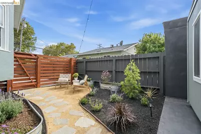 1009 Addison St, Berkeley, CA 94710 - Photo 52
