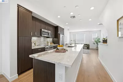 931 Edy Ln, Oakland, CA 94607 - Photo 10