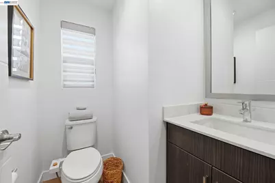 931 Edy Ln, Oakland, CA 94607 - Photo 28