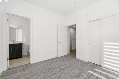 931 Edy Ln, Oakland, CA 94607 - Photo 24