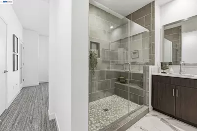 931 Edy Ln, Oakland, CA 94607 - Photo 32
