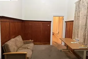 1717 9th St, Oakland, CA 94607 - Photo 2