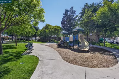 149 Maidenhair St, Pittsburg, CA 94565 - Photo 54