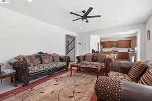 2126 Grapevine Dr, Livingston, CA 95334 - Photo 8