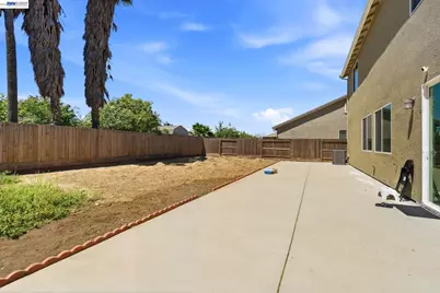 2126 Grapevine Dr, Livingston, CA 95334 - Photo 38