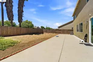 2126 Grapevine Dr, Livingston, CA 95334 - Photo 38
