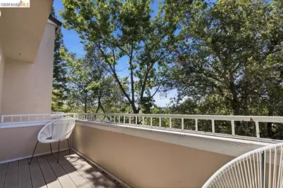 1025 Pinehurst Court, Concord, CA 94521 - Photo 22