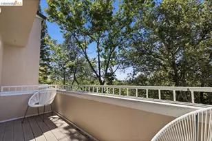 1025 Pinehurst Ct, Concord, CA 94521 - Photo 22