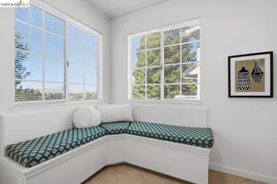 1025 Pinehurst Court, Concord, CA 94521 - Photo 20