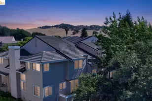 1025 Pinehurst Ct, Concord, CA 94521 - Photo 2