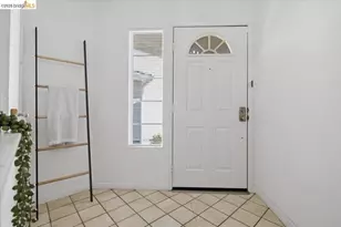1025 Pinehurst Ct, Concord, CA 94521 - Photo 8