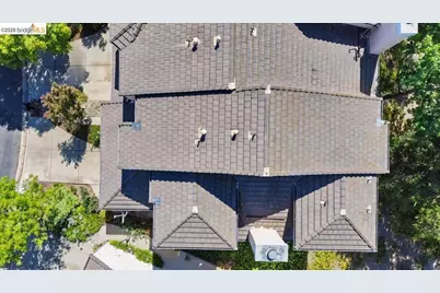 1025 Pinehurst Court, Concord, CA 94521 - Photo 42