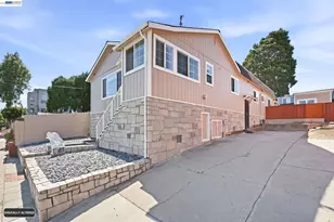 5237 Fresno Ave, Richmond, CA 94804 - Photo 6
