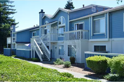 90 Glenwood, Hercules, CA 94547 - Photo 2