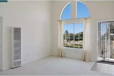 90 Glenwood, Hercules, CA 94547 - Photo 8