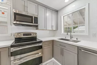16881 Midway Rd, Tracy, CA 95377 - Photo 6