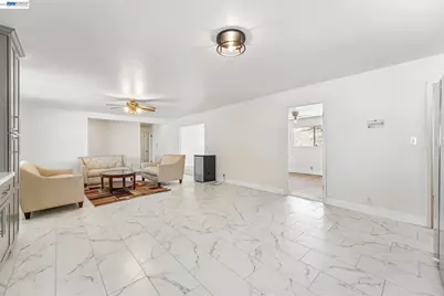 16881 Midway Rd, Tracy, CA 95377 - Photo 10