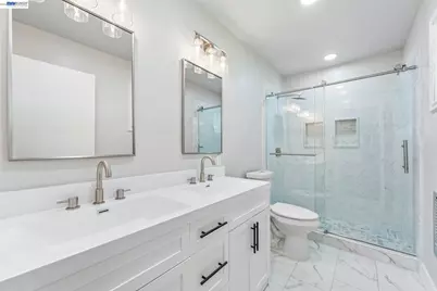 16881 Midway Rd, Tracy, CA 95377 - Photo 14