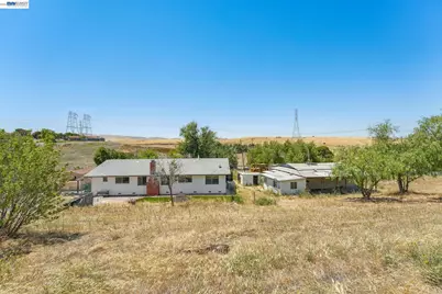 16881 Midway Rd, Tracy, CA 95377 - Photo 38