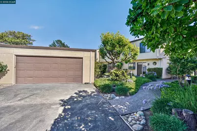 897 Marina Dr, Napa, CA 94559 - Photo 58
