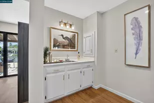 897 Marina Dr, Napa, CA 94559 - Photo 12