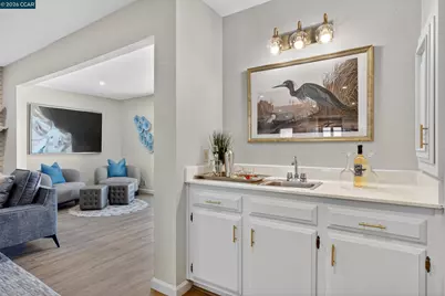 897 Marina Dr, Napa, CA 94559 - Photo 16