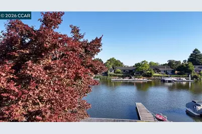 897 Marina Dr, Napa, CA 94559 - Photo 34