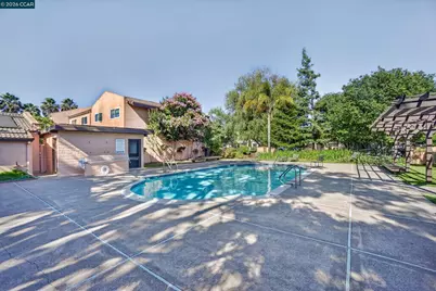 897 Marina Dr, Napa, CA 94559 - Photo 66