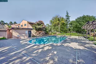 897 Marina Dr, Napa, CA 94559 - Photo 66