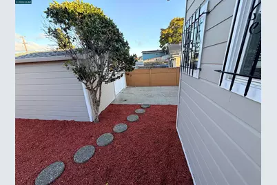 924 7th St, Richmond, CA 94801 - Photo 16