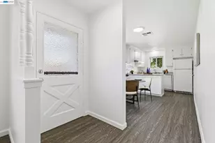 7359-7361 Glenoaks Way, Dublin, CA 94568 - Photo 6