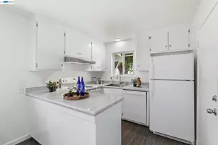 7359-7361 Glenoaks Way, Dublin, CA 94568 - Photo 12
