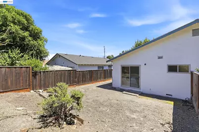 7359-7361 Glenoaks Way, Dublin, CA 94568 - Photo 26