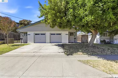 7359-7361 Glenoaks Way, Dublin, CA 94568 - Photo 4