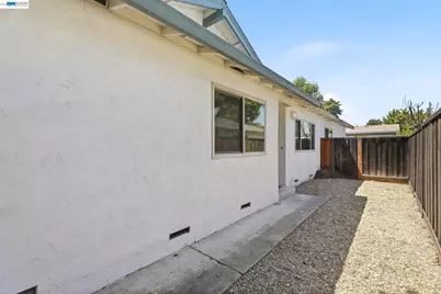 7359-7361 Glenoaks Way, Dublin, CA 94568 - Photo 30