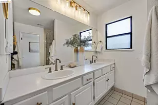 5800 Alderbrook Ct, Castro Valley, CA 94552 - Photo 24