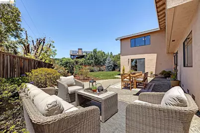 5800 Alderbrook Ct, Castro Valley, CA 94552 - Photo 34