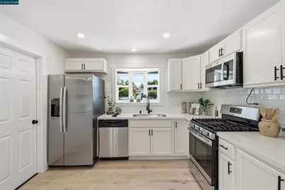 1899 Queens Rd, Concord, CA 94519 - Photo 14