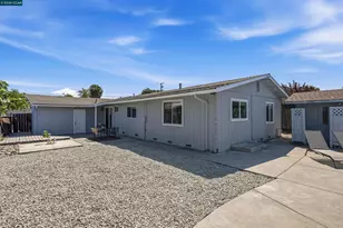1899 Queens Rd, Concord, CA 94519 - Photo 36