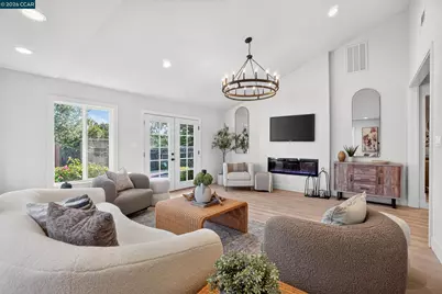 4054 Kimberly Pl, Concord, CA 94521 - Photo 2