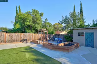 4054 Kimberly Pl, Concord, CA 94521 - Photo 40