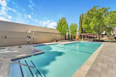 2111 Latham St #307, Mountain View, CA 94040 - Photo 86