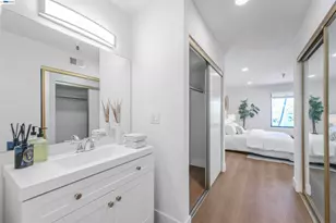 2111 Latham St, Mountain View, CA 94040 - Photo 46