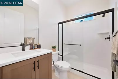 17324 Bushwick Ln, Lathrop, CA 95330 - Photo 18