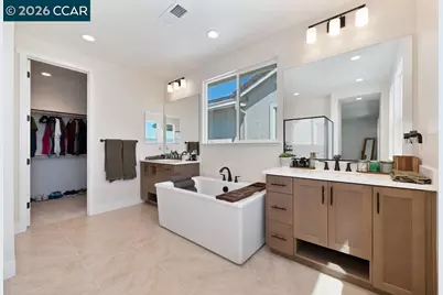 17324 Bushwick Ln, Lathrop, CA 95330 - Photo 38