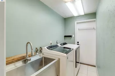 1042 Nielsen Lane, Livermore, CA 94550 - Photo 30