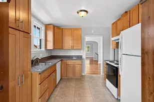 2926/2928 Fernside Blvd, Alameda, CA 94501 - Photo 14
